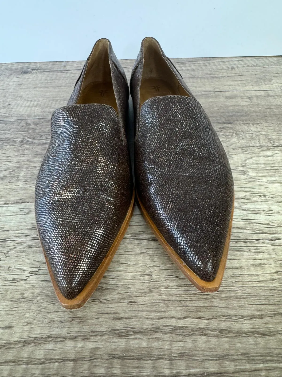 FRYE KENZIE VENETIAN METALLIC LOAFERS