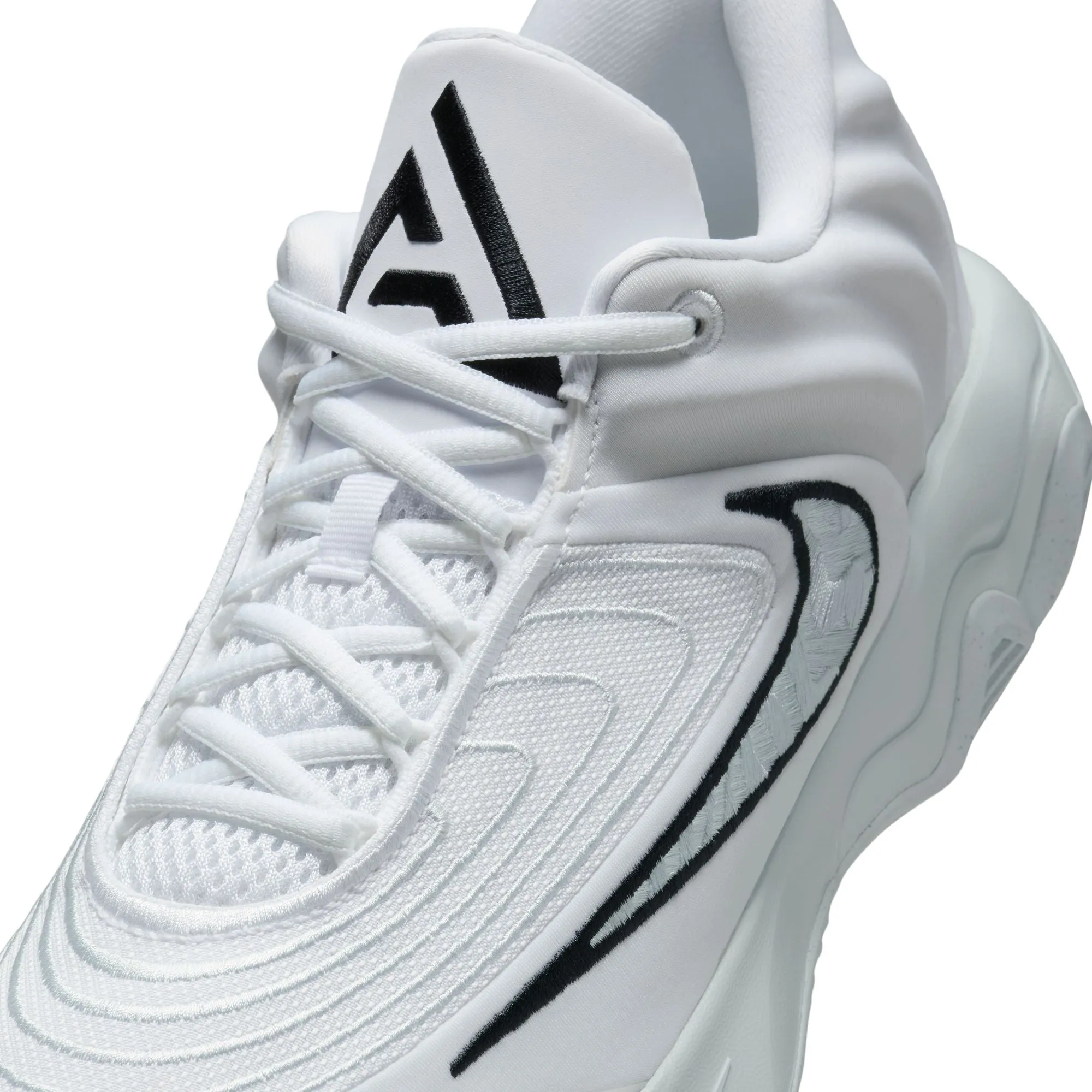 Men's Nike Giannis Immortality 4 Basketball Shoes
