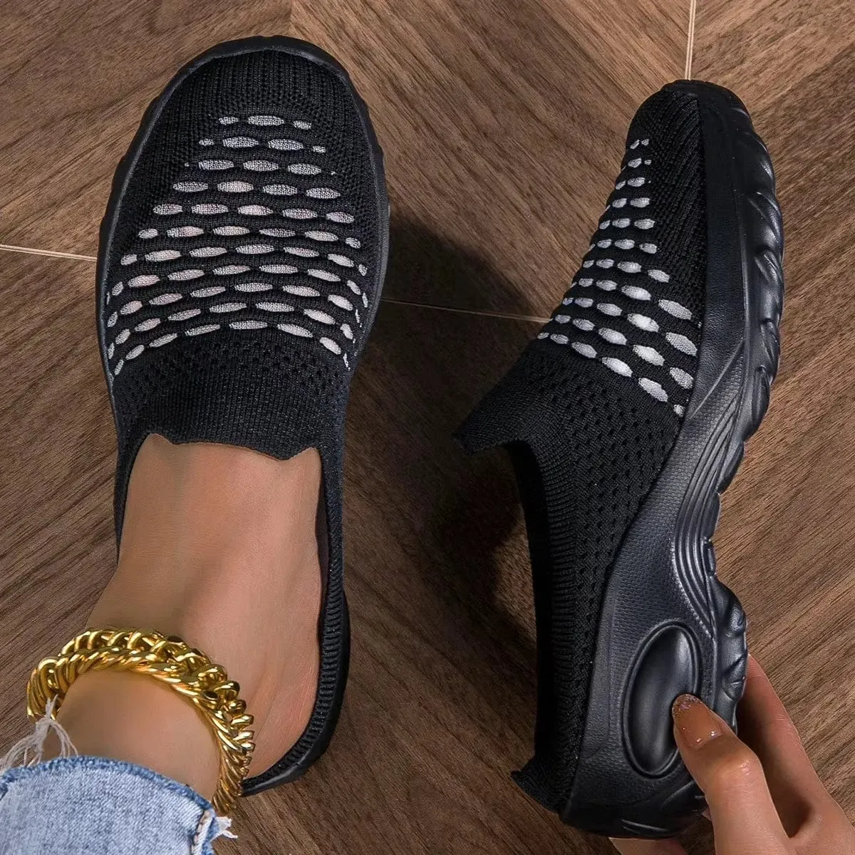 OrthoBreeze™ – The Ultimate Breathable Clogs for Arch Support & All-Day Comfort!